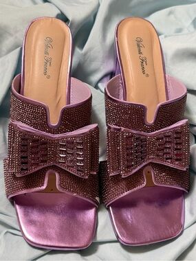 Valenti Franco Pink Lavender Crystal Bow Slide Mules